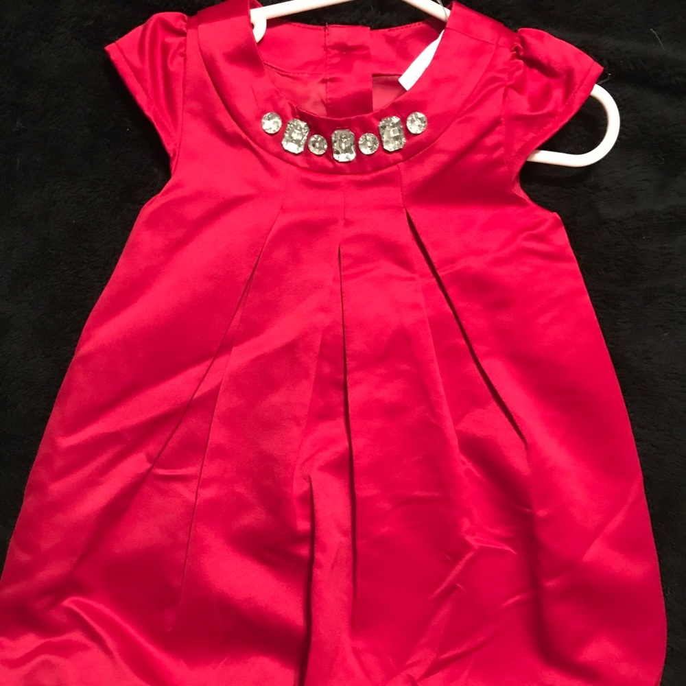 12-18mo red dress w/ jewel accent 🐧🌺